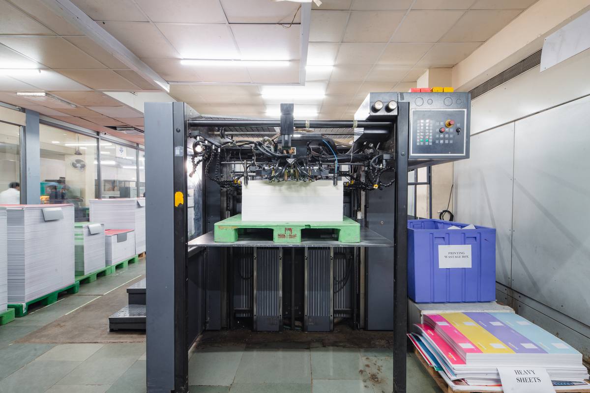 Manroland Offset Press