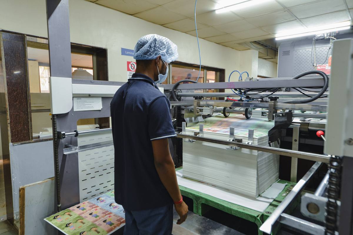 Yong Shun Lamination